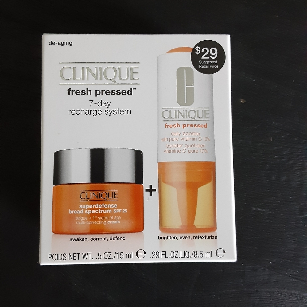 Clinique Fresh Pressed 7 Day Recharge System NWT
